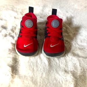 Nike toddler prestos